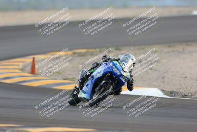 media/Sep-24-2022-CVMA (Sat) [[a45f954247]]/Race 15 500 Supersport-350 Supersport/